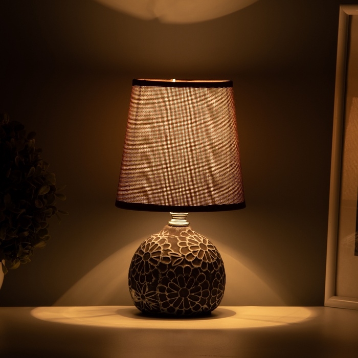 Настольная лампа "Элис" Е14 40вт коричневый 13х13х25 см