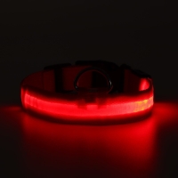 Ошейник с подсветкой размер XL, ОШ 52-60 х 2,5 см, 3 режима свечения красный Ошейник с подсветкой размер XL, ОШ 52-60 х 2,5 см, 3 режима свечения красный