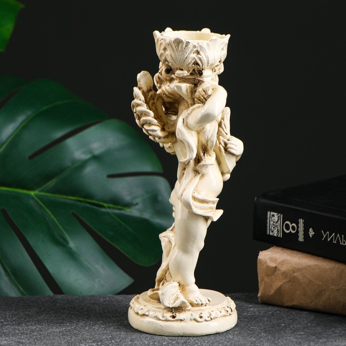 Подсвечник Подсвечник "Ангелочек" в правой руке, слоновая кость 14х8х22см