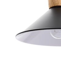 Светильник трековый «Кива» Е27 40Вт черный 22х22х21-121см Светильник трековый «Кива» Е27 40Вт черный 22х22х21-121см