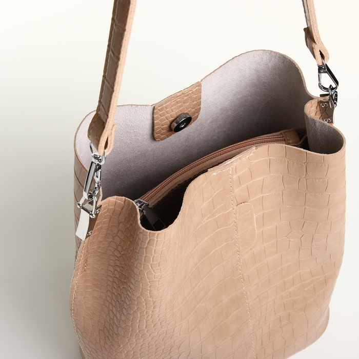 Сумка женская на магните TEXTURA, средний размер, цвет бежевый Сумка женская на магните TEXTURA, средний размер, цвет бежевый