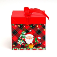 Новый год. Коробка подарочная новогодняя складная "Дедушка мороз" 15х15х15 см.