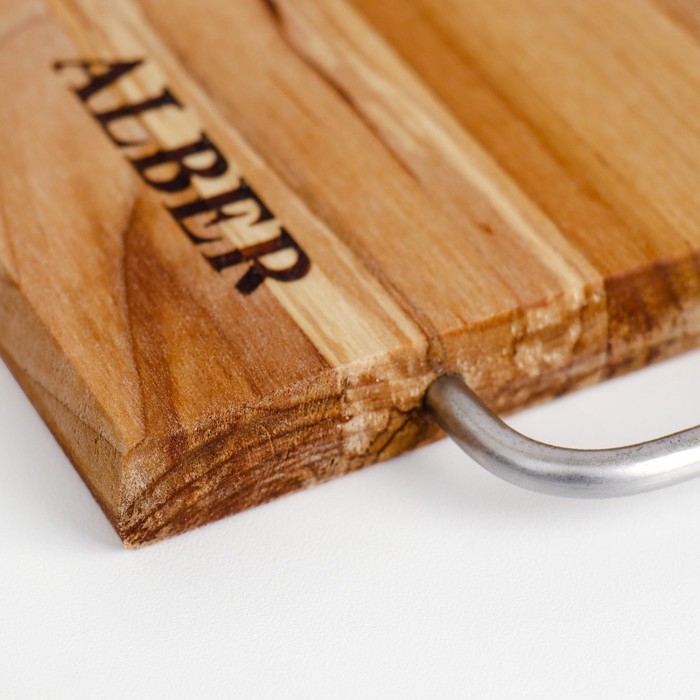 Доска разделочная и сервировочная Доска разделочная и сервировочная "Прямоугольник" малая (металлические ручки) 28х18х1,8 см