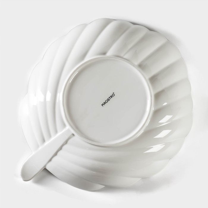 Салатник фарфоровый Magistro &laquo;Лист Бланш&raquo;, 1,5 л, d=30 см, цвет белый