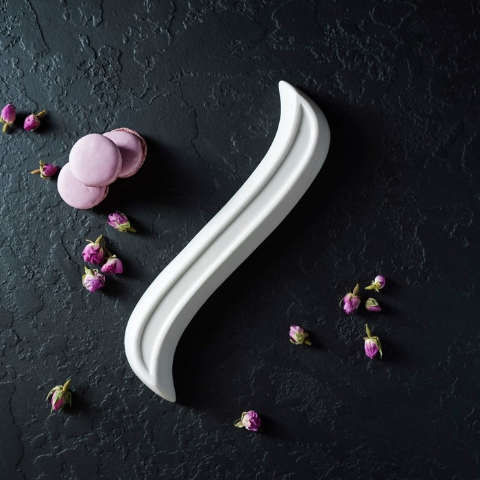 Блюдо для оливок керамическое &laquo;Серпан&raquo;, 150 мл, 26&times;9&times;3 см, цвет белый