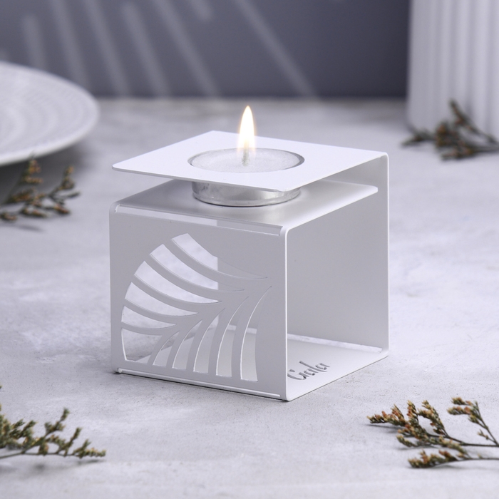Подсвечник малый Подсвечник малый "Пальмовый лист" 7х7х7 см, белый