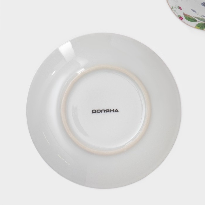 Сервиз керамический чайный на металлической подставке Доляна &laquo;Томная роза&raquo;, 13 предметов: 6 чашек 230 мл, 6 блюдец d=14,2 см, чайник 1 л, цвет белый