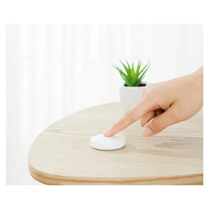 Выключатель-кнопка Xiaomi Mi Wireless Switch (YTC4040GL), Wi-Fi, Bluetooth, CR2032, белый