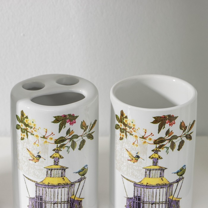 Набор аксессуаров для ванной комнаты &laquo;Клетка&raquo;, 4 предмета (дозатор 300 мл, мылница, 2 стакана), цвет белый