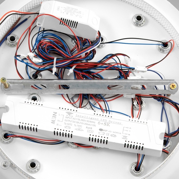 Люстра с ПДУ "Лючия" 8хLED 272Вт 3000-6000К RGB белый 78х78х16см