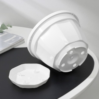 Горшок для цветов с поддоном &laquo;Ника&raquo;, 1,5 л, d=17 см, h=12 см, белый