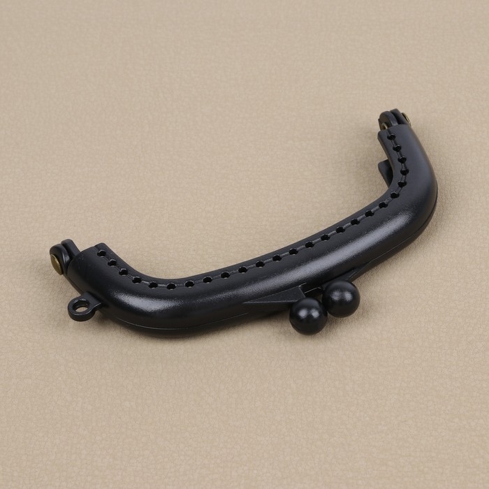 Фермуар пришивной, 9 &times; 5,5 см, цвет чёрный/антик