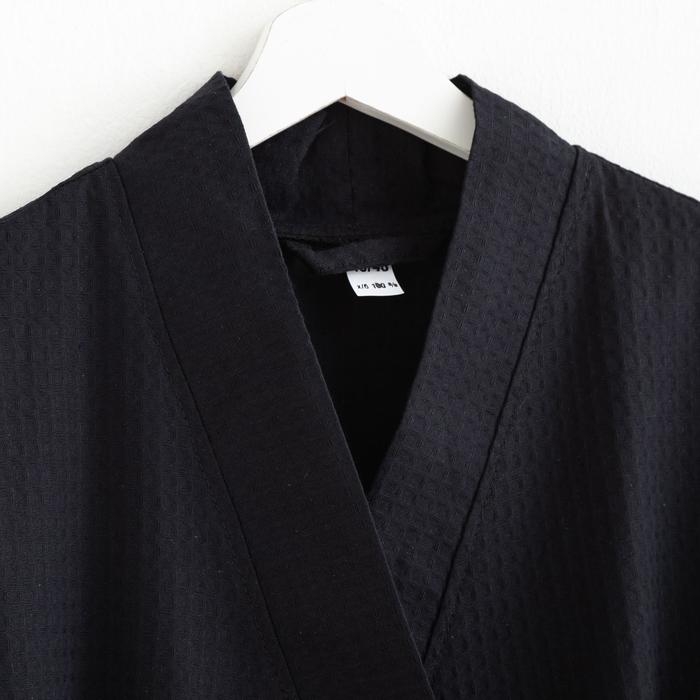 Халат вафельный мужской удлинённый Экономь и Я размер 54-56, цвет чёрный, 100% хлопок, 200г/м2 Халат вафельный мужской удлинённый Экономь и Я размер 54-56, цвет чёрный, 100% хлопок, 200г/м2