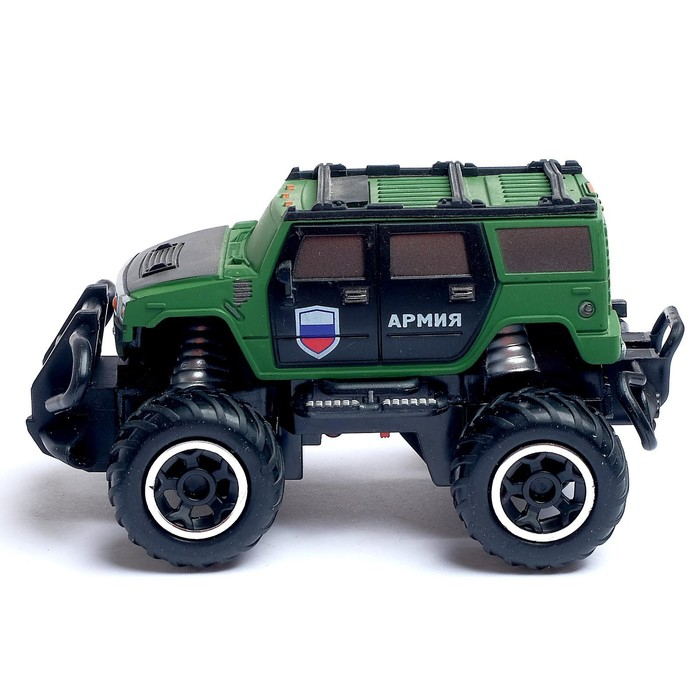 Джип &laquo;Армия&raquo;, радиоуправляемый, световые эффекты, работает от батареек, цвет зелёный