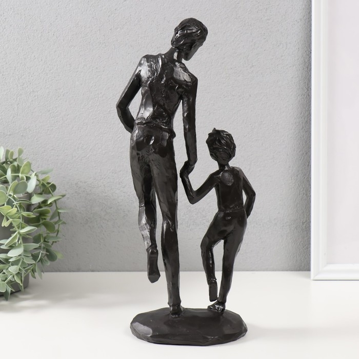 Сувенир полистоун Сувенир полистоун "Папа и сын" чёрный 36х16х10 см