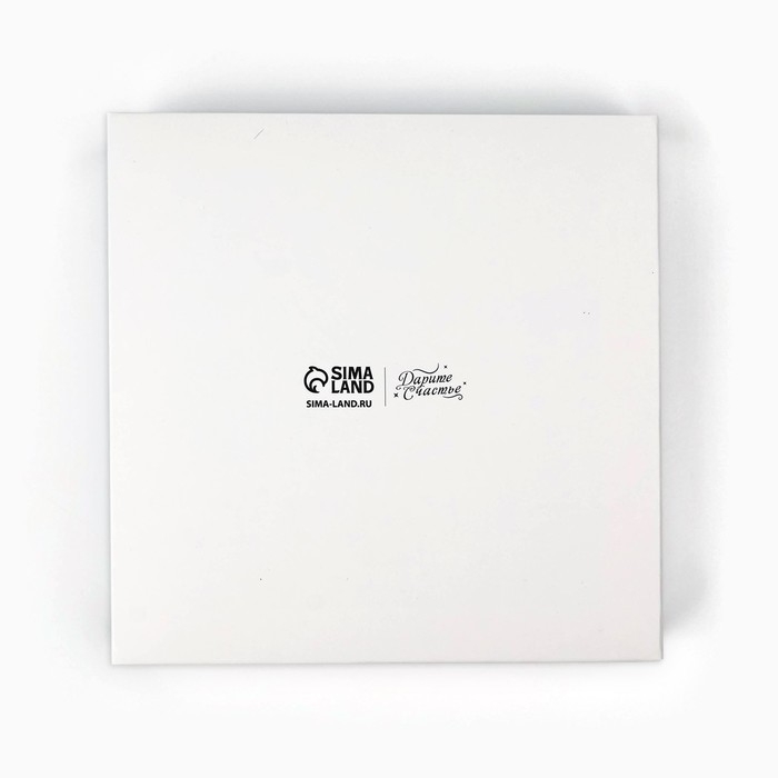 Коробка для кондитерских изделий Present, 15 х 15 х 20 см Коробка для кондитерских изделий Present, 15 х 15 х 20 см