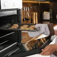 Прихватка-рукавица Keep Palms, зеленая Прихватка-рукавица Keep Palms, зеленая