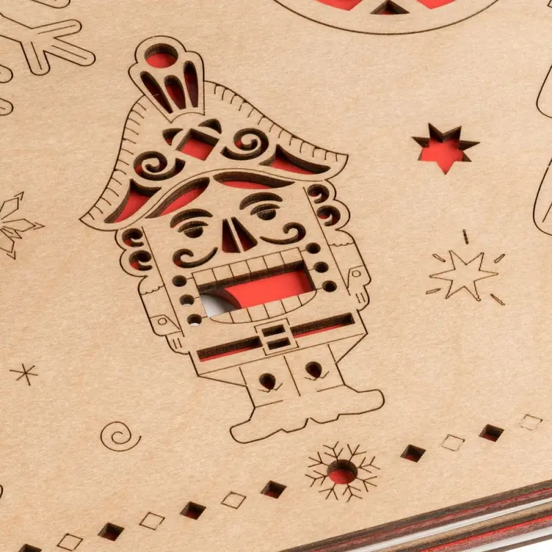 Новогодняя книга &laquo;Щелкунчик&raquo; с подвесками