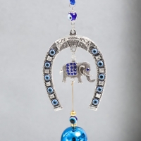Музыка ветра металл "Слон и подкова" от сглаза с кисточкой 1 колокольчик 20 см Музыка ветра металл "Слон и подкова" от сглаза с кисточкой 1 колокольчик 20 см