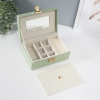 Шкатулка кожзам для украшений "Стёганная. Полоски" серо-зелёная 14х20х8 см Шкатулка кожзам для украшений "Стёганная. Полоски" серо-зелёная 14х20х8 см