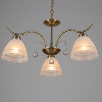 Люстра "Кобея" 3х40Вт Е27 бронза 53х53х92(52)см Люстра "Кобея" 3х40Вт Е27 бронза 53х53х92(52)см