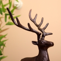 Сувенир "Олень" алюминий 17х16х34 см Сувенир "Олень" алюминий 17х16х34 см
