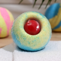 Бомбочка для ванн детская Laboratory Katrin с игрушкой для мальчиков, 135 г