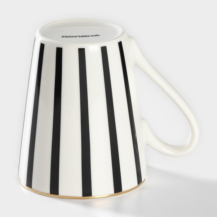 Кружка фарфоровая Доляна &laquo;Зебра&raquo;, 350 мл, цвет белый