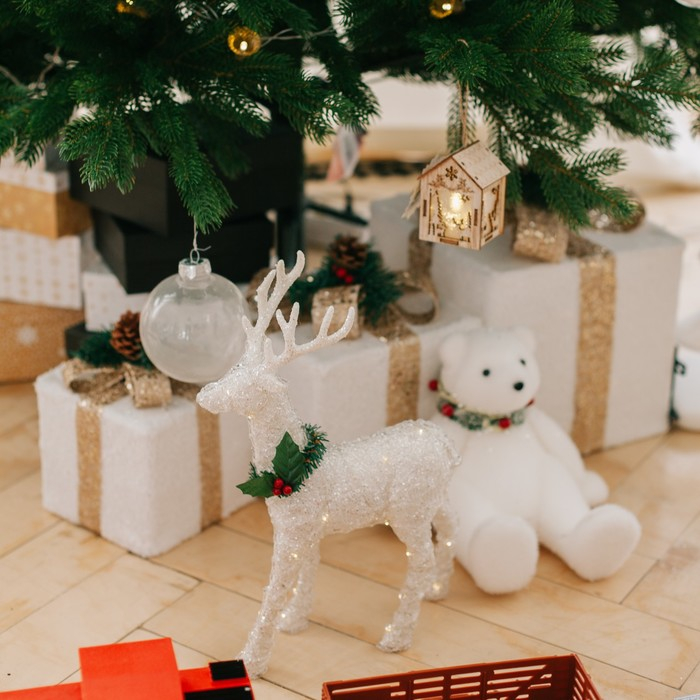 Светодиодная фигура «Олень» 30 × 46 × 15 см, акрил, батарейки ААх2 (не в комплекте), свечение тёплое белое Светодиодная фигура «Олень» 30 × 46 × 15 см, акрил, батарейки ААх2 (не в комплекте), свечение тёплое белое