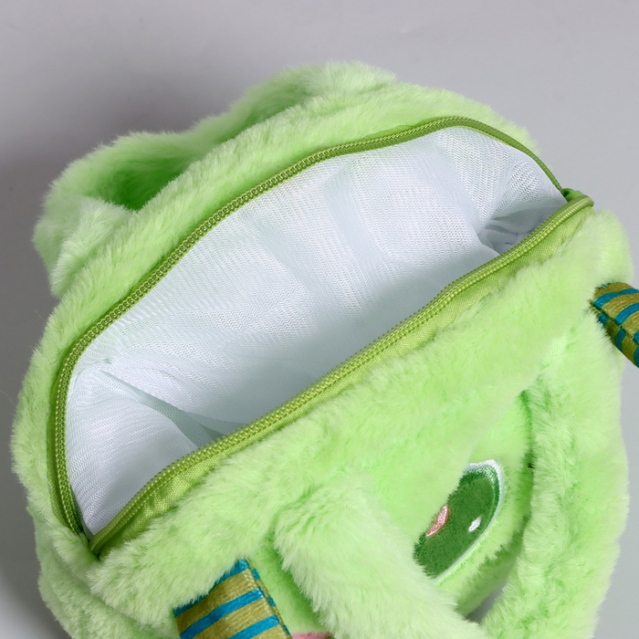 Сумка детская &laquo;Монстрик&raquo;, 21 см, цвет зелёный