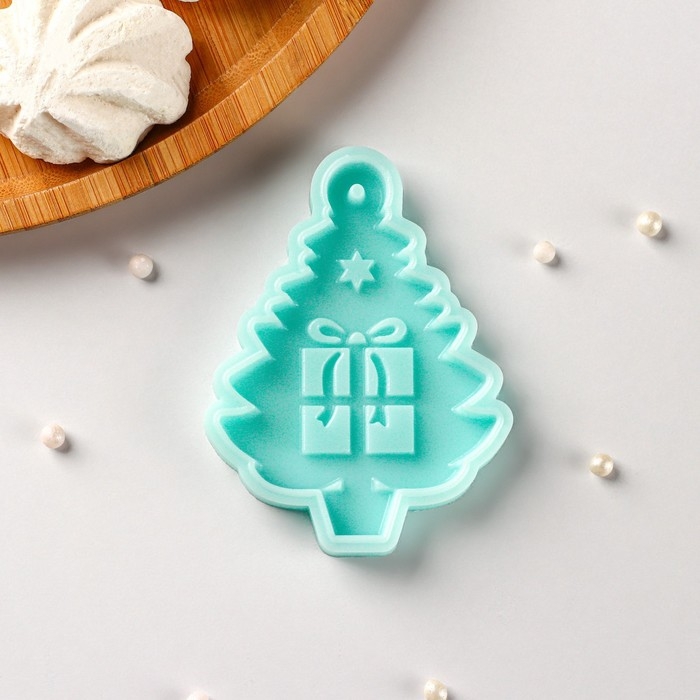 Силиконовый молд &laquo;Ёлочка с подарками&raquo;, 8&times;5,8&times;0,8 см, цвет бирюзовый