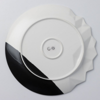 Тарелка керамическая &laquo;Снежные горы&raquo;, 27 см, цвет чёрно-белый