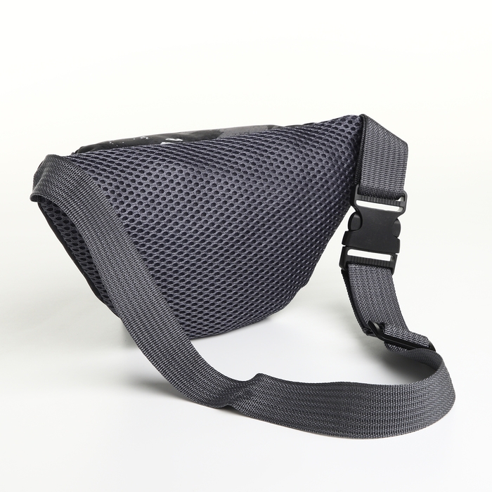 Сумка поясная детская на молнии, цвет чёрный Сумка поясная детская на молнии, цвет чёрный