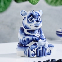 Сувенир "Медведь с мёдом", гжель Сувенир "Медведь с мёдом", гжель