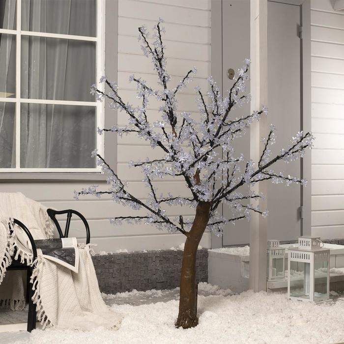 Светодиодное дерево «Сакура» 1.8 м, 768 LED, постоянное свечение, 220 В, свечение мульти (RGB) Светодиодное дерево «Сакура» 1.8 м, 768 LED, постоянное свечение, 220 В, свечение мульти (RGB)