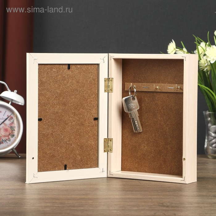 Ключница "На всех парусах" дуб молочный 15х21 см МИКС
