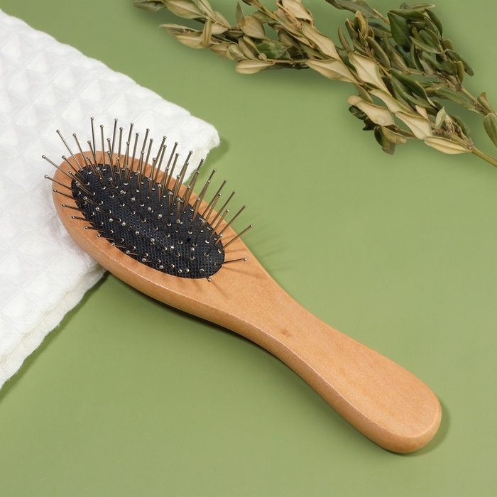 Расчёска массажная, 4,5 × 16 см, цвет «светлое дерево» Расчёска массажная, 4,5 × 16 см, цвет «светлое дерево»