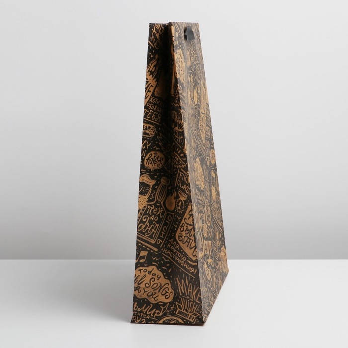 Пакет подарочный крафтовый вертикальный, упаковка, &laquo;Present&raquo;, L 31 х 40 х 11,5 см