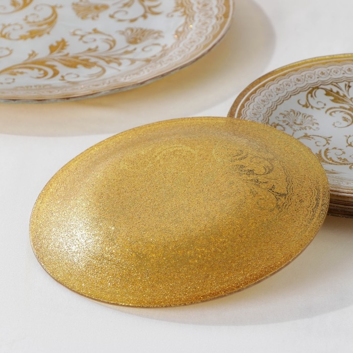 Набор столовый &laquo;Растительный узор&raquo;, 7 предметов: d=30 см - 1 шт, d=18 см - 6 шт, цвет белый с золотым