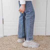 Ложка для обуви Доляна, с крючком, металлическая, 52&times;4 см, цвет чёрный