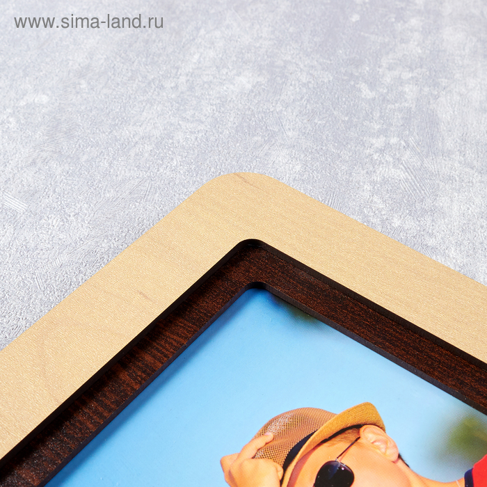 Фоторамка ЛХДФ Фоторамка ЛХДФ "Love" на 8 фото 10x15см. Размер изделия 65*34см.