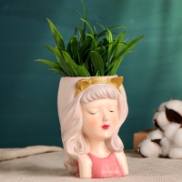 Кашпо "Мечтательница" розовое, 8х9х12см, 0,25л, d-5,5 см Кашпо "Мечтательница" розовое, 8х9х12см, 0,25л, d-5,5 см