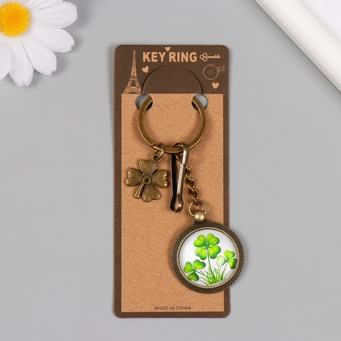 Брелок металл, стекло с карабином "Клевер в медальоне" бронза 9,5 см