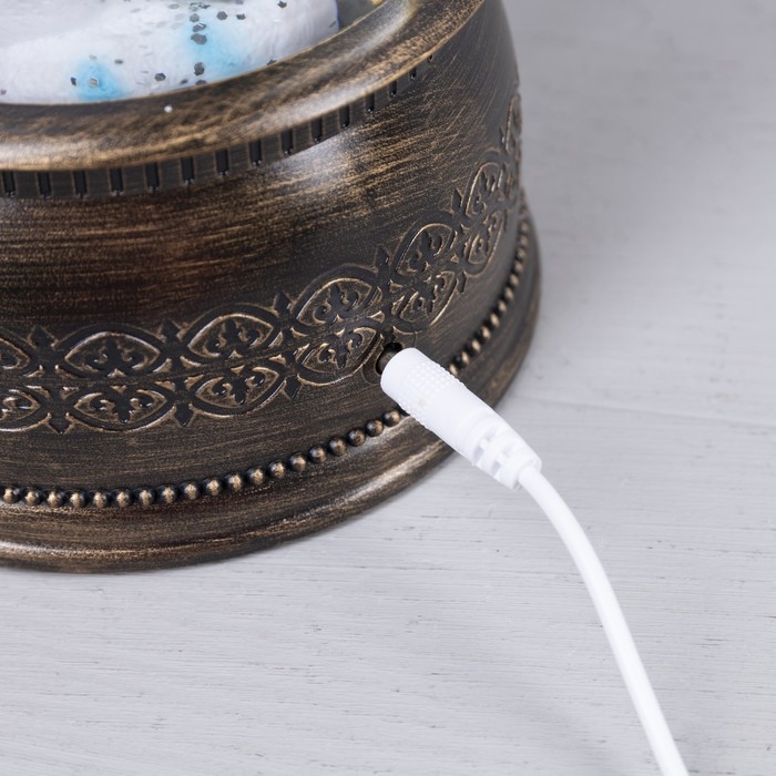 Светодиодная фигура &laquo;Фонарь с детьми и снеговиком&raquo; 15 &times; 30 &times; 12.5 см, пластик, батарейки ААх3 (не в комплекте), USB, свечение тёплое белое