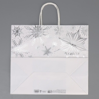 Пакет подарочный новогодний крафтовый Winter, 32 х 28 х 15 см, Новый год