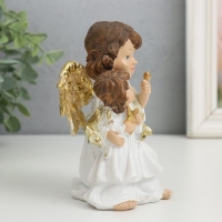 Сувенир полистоун "Ангелы в бежевом, с сердцем и звездой" золотые крылья 7,5х8,5х13 см Сувенир полистоун "Ангелы в бежевом, с сердцем и звездой" золотые крылья 7,5х8,5х13 см
