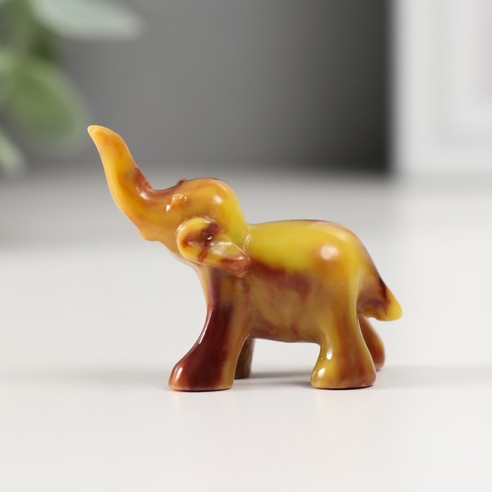 Сувенир полистоун под мрамор "Маленький слоник" МИКС 3,5х2х3,5 см