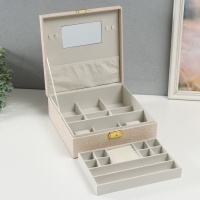 Шкатулка кожзам под часы 2 отделения и бижутерию "Кожа крокодила" бежевая 26х26,5х10 см