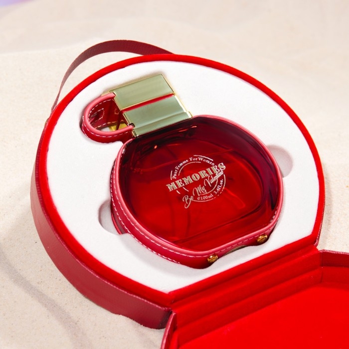 Парфюмерная вода женская MEMORIES VALENTINE, 100 мл Парфюмерная вода женская MEMORIES VALENTINE, 100 мл