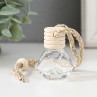 Диффузор стекло для ароматической эссенции "Бриллиант" 8 мл 2,3х2,3х4,5 см Диффузор стекло для ароматической эссенции "Бриллиант" 8 мл 2,3х2,3х4,5 см